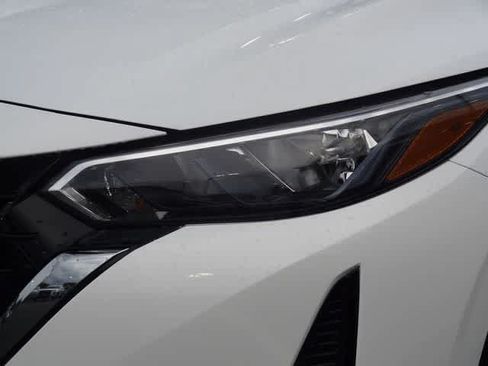 Used 2024 Nissan Sentra S FWD image 15