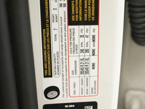 Used 2025 BMW X7 M60i image 33