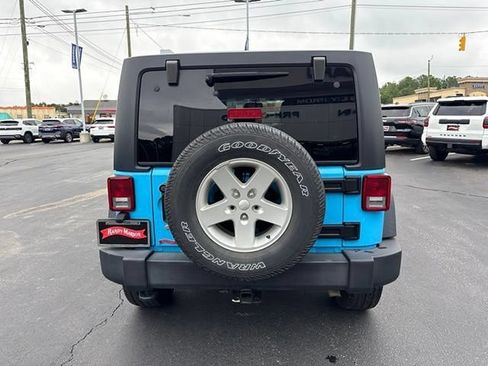 Used 2017 Jeep Wrangler Unlimited Sport w/ Quick Order Package 24S AWD/4WD image 6