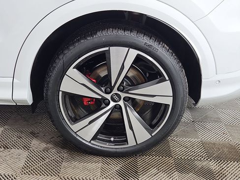 New 2026 Audi SQ5 Premium Plus image 11