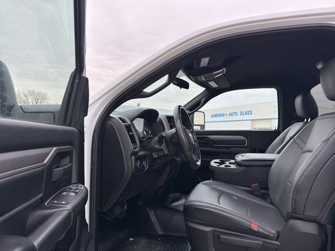 Used 2024 RAM 2500 Tradesman w/ Snow Chief Group image 12