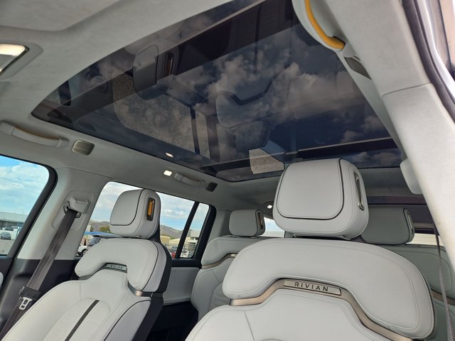 Used 2023 Rivian R1S Adventure Quad AWD/4WD image 20