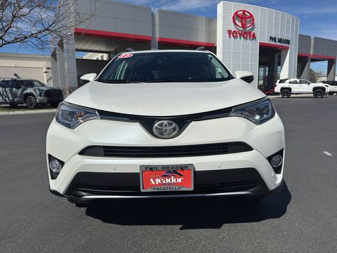 Used 2017 Toyota RAV4 Limited image 6