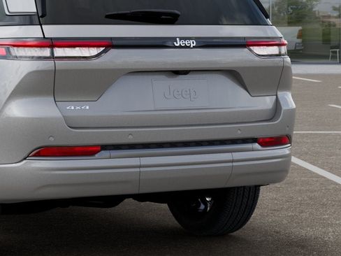 New 2026 Jeep Grand Cherokee Limited AWD/4WD image 39