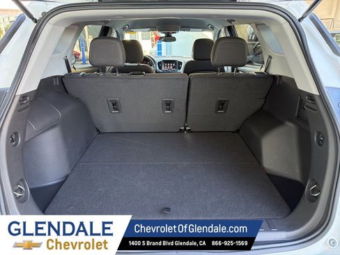 Used 2024 GMC Terrain SLE image 18