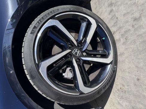 Used 2021 Honda Accord Sport image 10