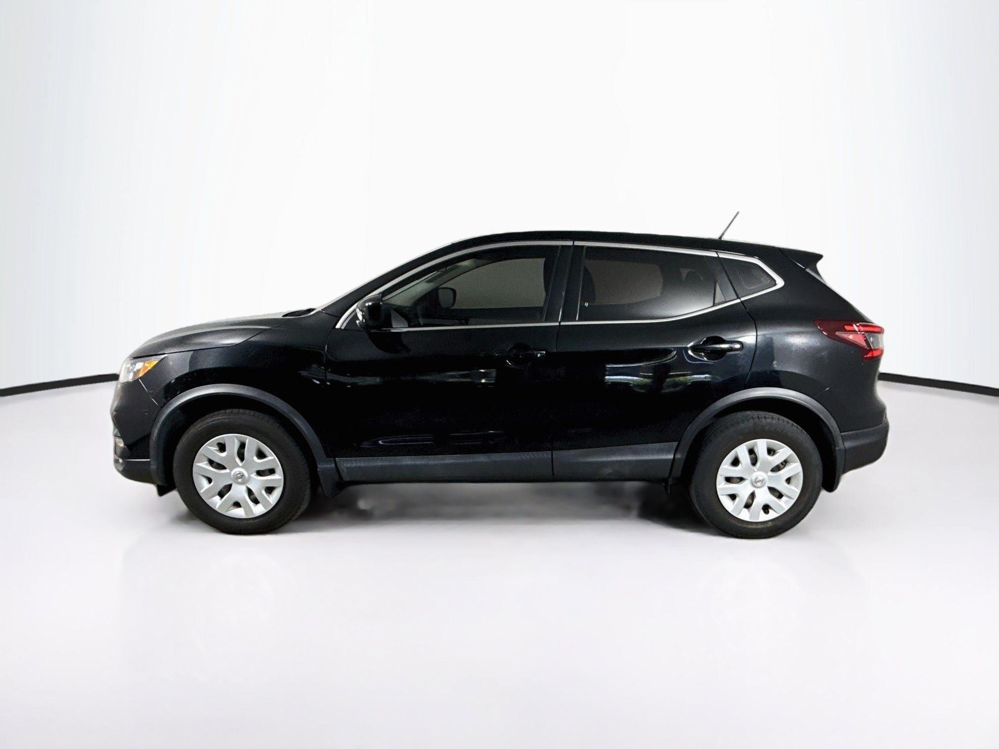 Used 2020 Nissan Rogue Sport S FWD image 7