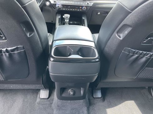 Used 2023 Kia Telluride LX AWD/4WD image 18
