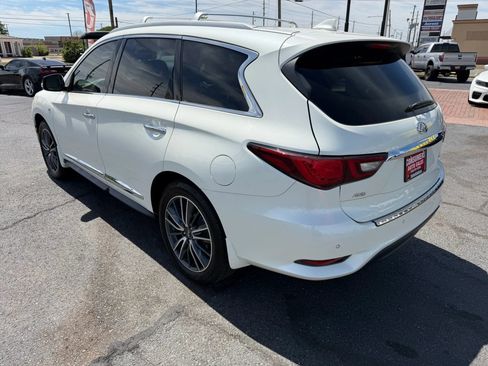 Used 2020 INFINITI QX60 Luxe w/ Sensory Package AWD/4WD image 3