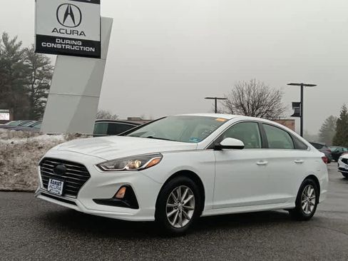 Used 2018 Hyundai Sonata SE w/ Cargo Package image 1