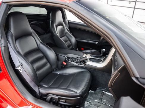 Used 2005 Chevrolet Corvette Coupe w/ Preferred Equipment Group RWD image 64