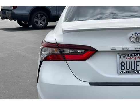 Used 2021 Toyota Camry SE w/ Carpet Mat Package (TMS) FWD image 13