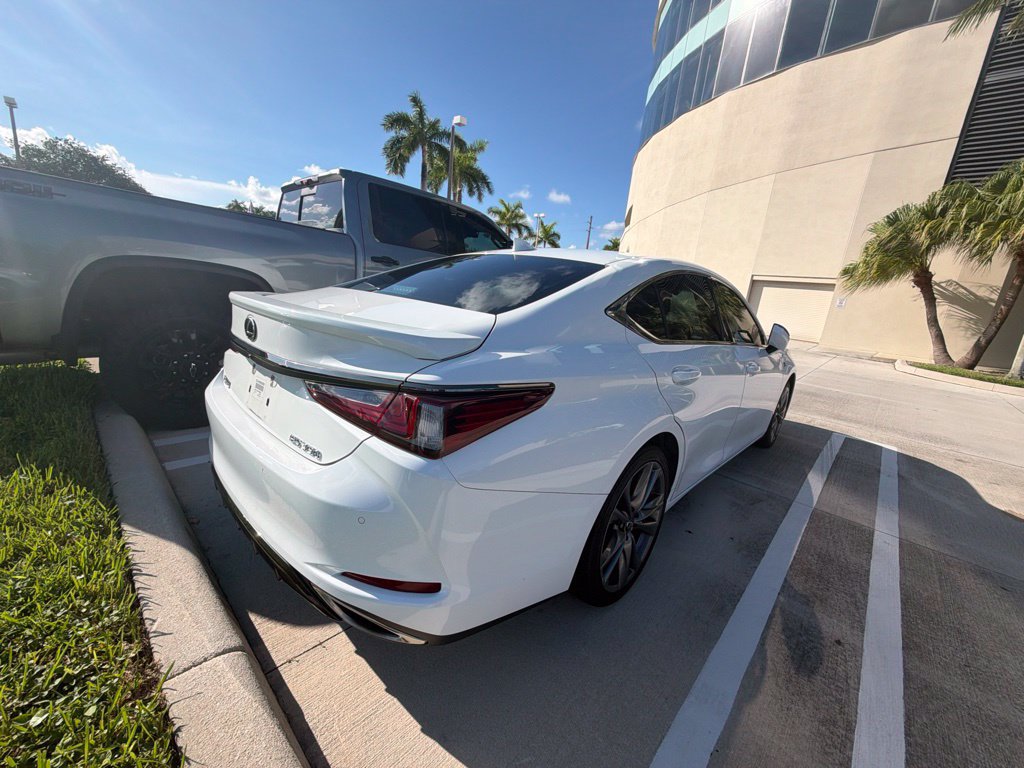 Used 2021 Lexus ES 350 F Sport w/ Accessory Package FWD image 8