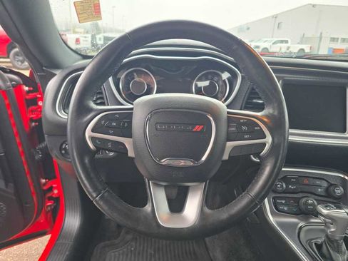 Used 2015 Dodge Challenger R/T w/ Quick Order Package 28D R/T image 11