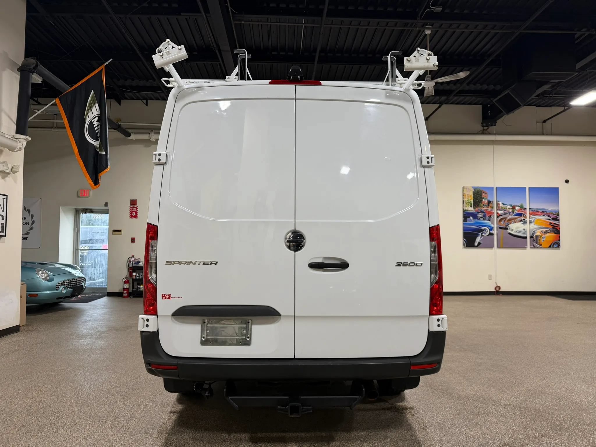 Used 2019 Freightliner Sprinter 144 RWD image 6