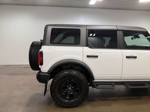 Used 2024 Ford Bronco Wildtrak AWD/4WD image 33