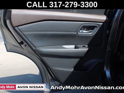 Used 2023 Nissan Rogue SV w/ SV Premium Package AWD/4WD image 27