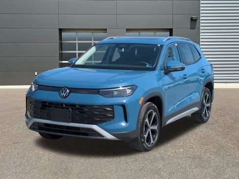 New 2026 Volkswagen Tiguan SE AWD/4WD image 3