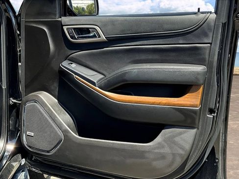Used 2019 GMC Yukon XL Denali RWD image 27