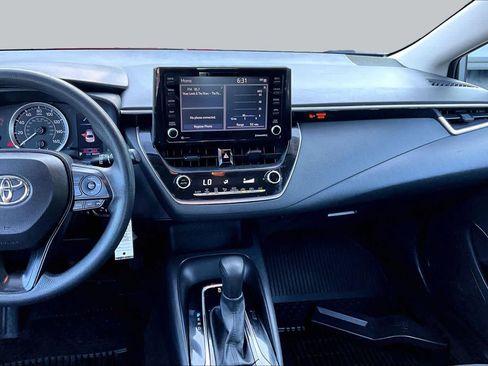 Certified 2022 Toyota Corolla LE FWD image 7