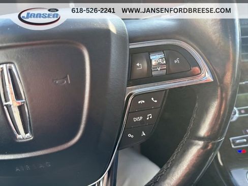 Used 2022 Lincoln Nautilus Reserve AWD/4WD image 17