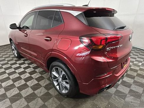 Used 2023 Buick Encore GX Select w/ Sport Touring Package AWD/4WD image 4