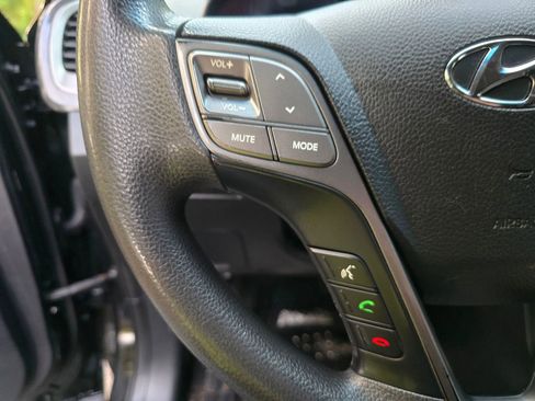 Used 2016 Hyundai Santa Fe Sport image 24