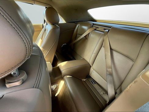 Used 2010 Jaguar XK Convertible image 17