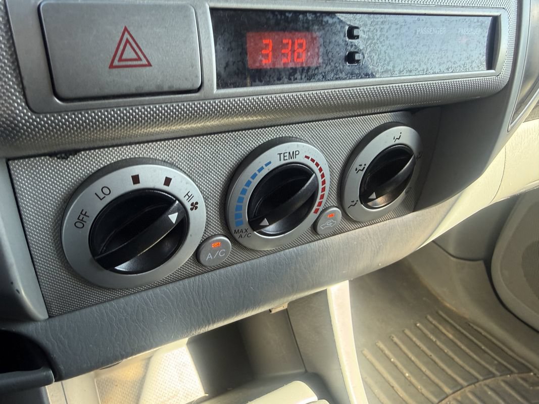 Used 2010 Toyota Tacoma 4x4 Double Cab image 13