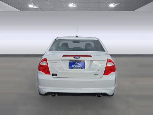 Used 2010 Ford Fusion SE image 9