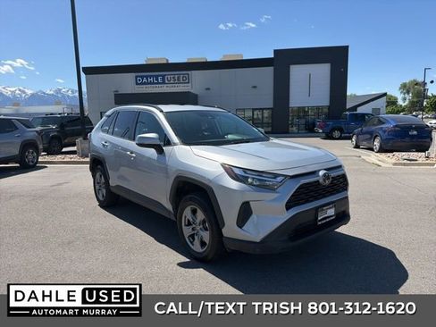Used 2024 Toyota RAV4 XLE AWD/4WD image 1