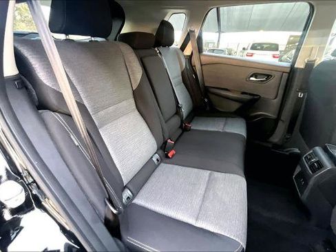 Certified 2023 Nissan Rogue SV image 20