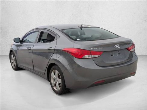 Used 2013 Hyundai Elantra GLS w/ Preferred Pkg FWD image 7
