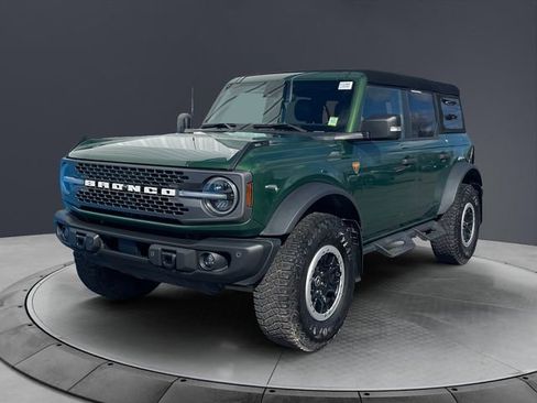 Used 2023 Ford Bronco Badlands w/ Sasquatch Package AWD/4WD image 7