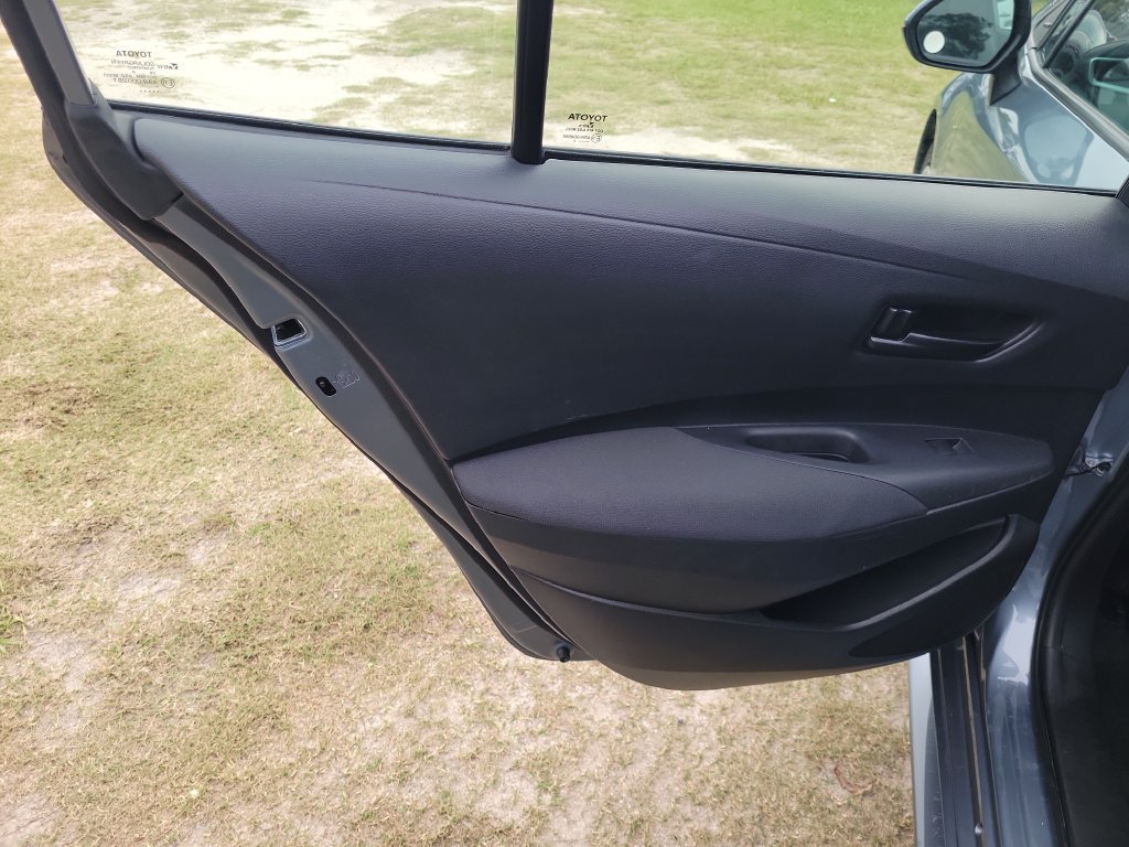Used 2024 Toyota Corolla LE FWD image 19