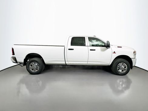 New 2026 RAM 2500 Tradesman w/ Chrome Appearance Group AWD/4WD image 20