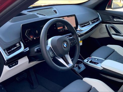 New 2026 BMW X1 xDrive28i w/ Technology Package image 7