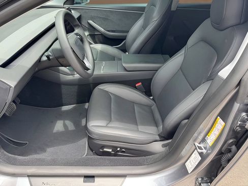 Used 2026 Tesla Model 3 AWD/4WD image 12