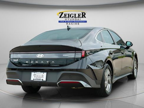 Certified 2025 Hyundai Sonata SE FWD image 7