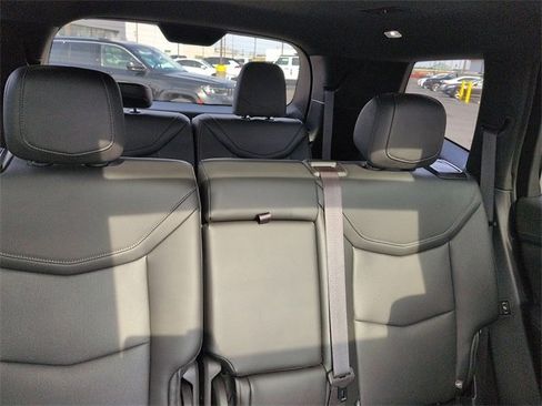 Used 2024 Cadillac XT6 Premium Luxury image 10