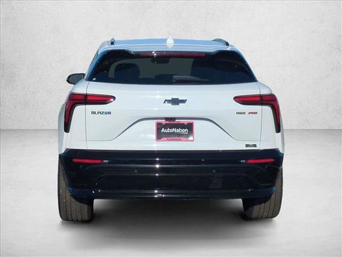 New 2024 Chevrolet Blazer EV RS image 8
