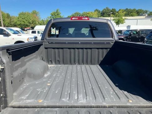 Used 2020 Toyota Tundra SR5 w/ SR5 Upgrade Package AWD/4WD image 21