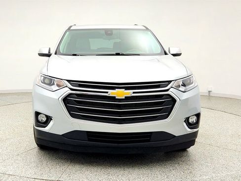 Used 2021 Chevrolet Traverse LT AWD/4WD image 2