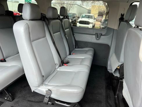 Used 2015 Ford Transit 150 XL image 24