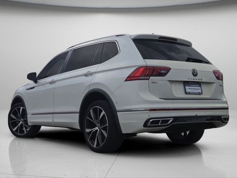 Used 2022 Volkswagen Tiguan SEL R-Line AWD/4WD image 23