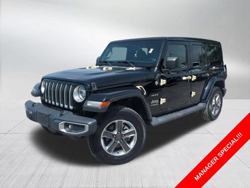 Certified 2019 Jeep Wrangler Unlimited Sahara AWD/4WD image 2
