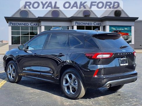 Certified 2024 Ford Escape ST-Line w/ Tech Pack #1 AWD/4WD image 2