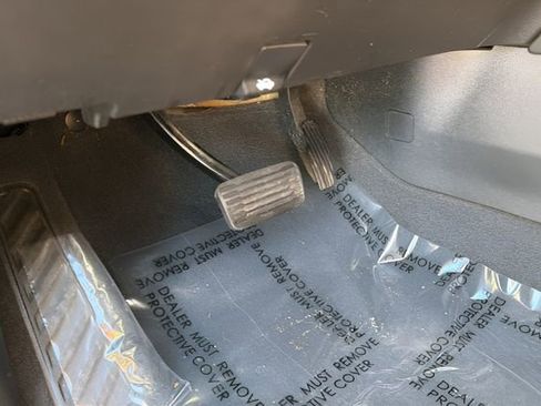 Used 2021 Chevrolet Suburban RST w/ Rear Media and Nav Package image 35