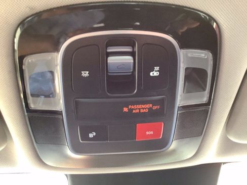 Used 2025 Hyundai Sonata SEL FWD image 51