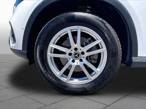 Used 2023 Mercedes-Benz GLC 300 4MATIC image 10